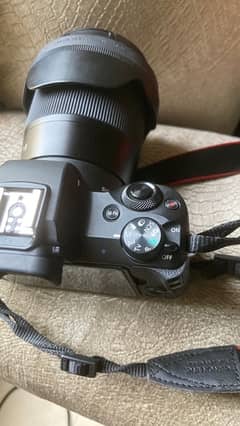 Canon M50 with Sigma 16mm 1.4