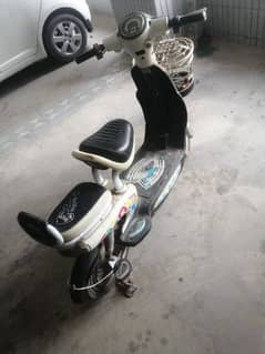 ELECTRIC BICYCLE URGENT SALE