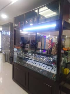 Fully Equipped Kiosk for Sale in a Commercial Mall at F11 Markaz