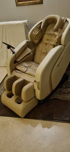 Massaging Chair JC Buckman
