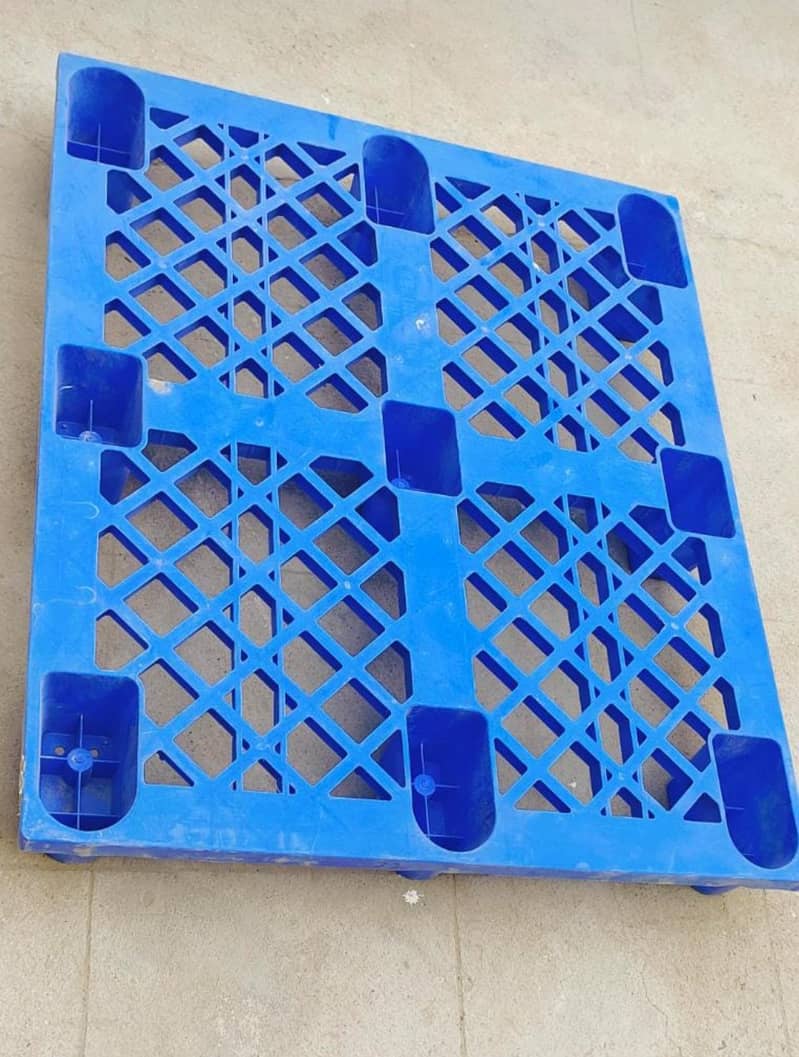 Plastic Pallet stock | Indsutrial storage pallets | impoted pallets 1