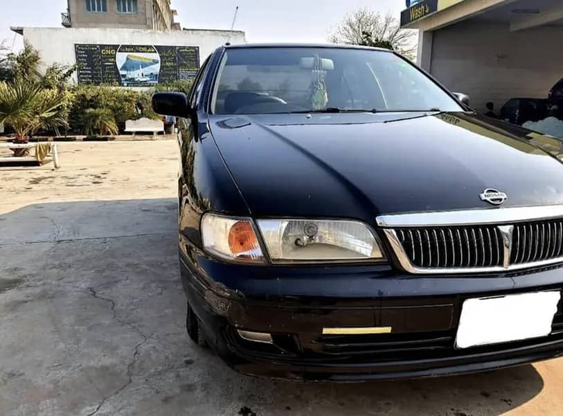 Nissan Sunny 2003 3