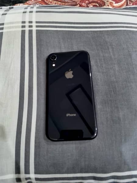 Iphone Xr waterpack 10/9 condition (read add) 1