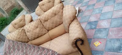 sofa set in good condition contact 03169385228