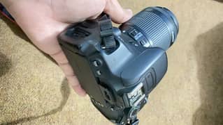 Canon 700D Dslr Camera with Touch Screen