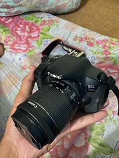 Canon 700D 18-55mm Lense With Touch Screen For Sale