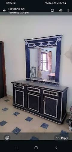 Good condition dressing table