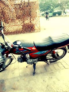03234620287 call this bike thk halat me ha price already munasib ha