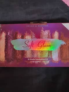Soft Glam smoke n mirrors eye shadow palette kit