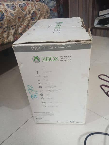 10/10 condition Xbox 360 console . 03309477872 whatsapp 6