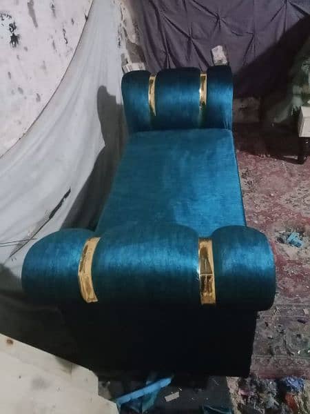 2 seater sethi 14