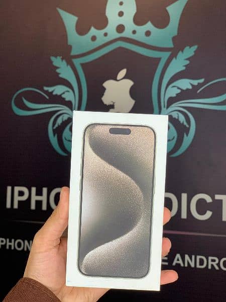 apple iphone 15 pro max / 15 pro jv 12 / 13 series pta approved 2