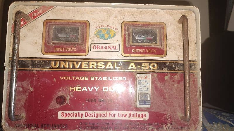 UNIVERSAL STABILIZER 5000W 0