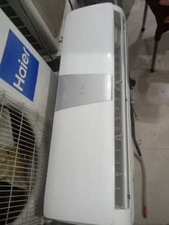 Non Inverter AC Haier