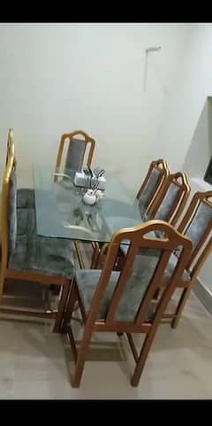 for sale with 8 chair 2 month use