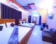 Royal Residency Guest House Gulshan e Jamal Near Agha Khan Hospital l