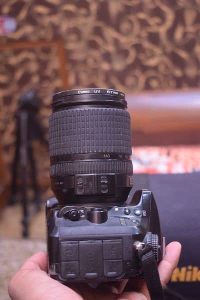 Nikon d7100 with 18 140mm two batteries 5