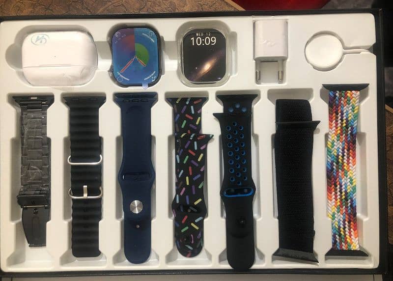 11 in 1 ultra watch complete box 1