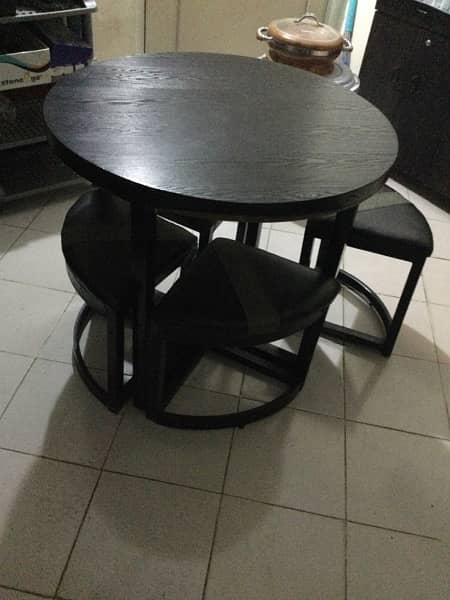 Dinning Table With 4 chairs 3