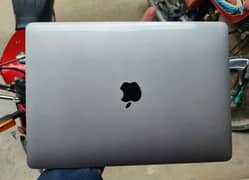 MacBook