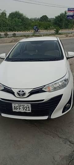 Toyota Yaris 2021/22 Automatic 1.3 White