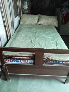 Single bed