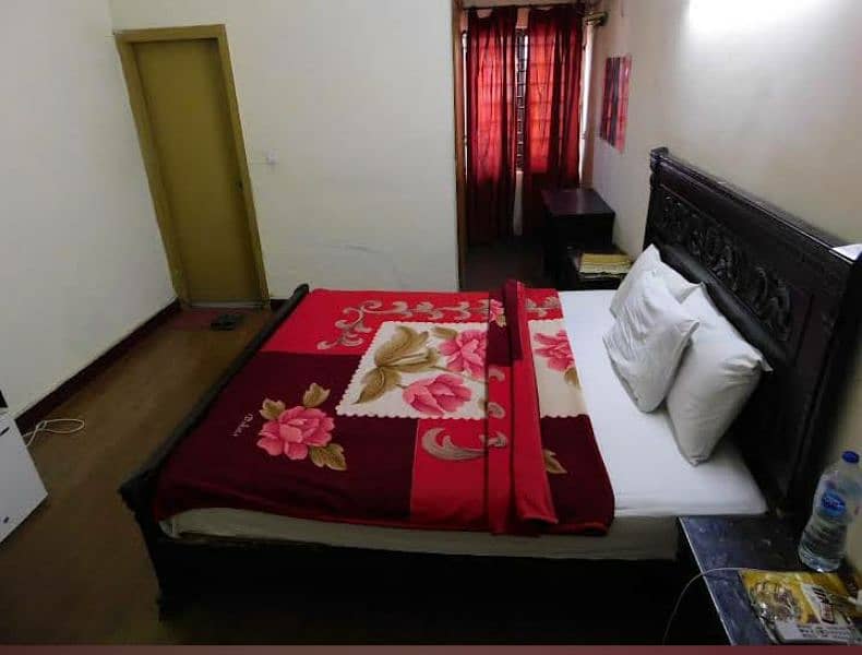 Gulshan Couple Guest House short stay 4