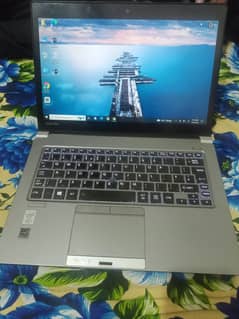 Laptop toshiba core i5 4th generation touch screen 8gb Ram ,128ssd