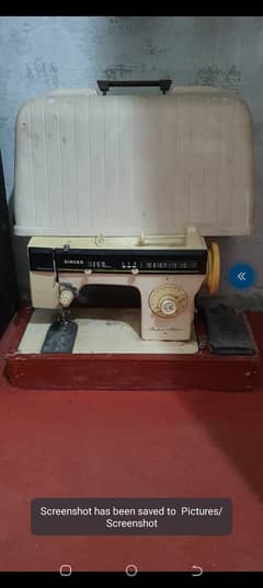 Sewing machine (Singer)