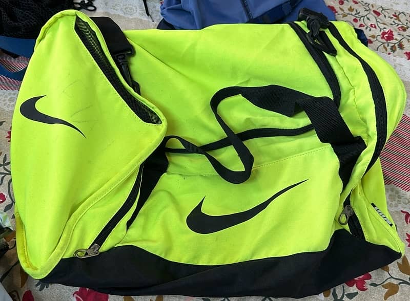 Nike Original Gym Bag. 2