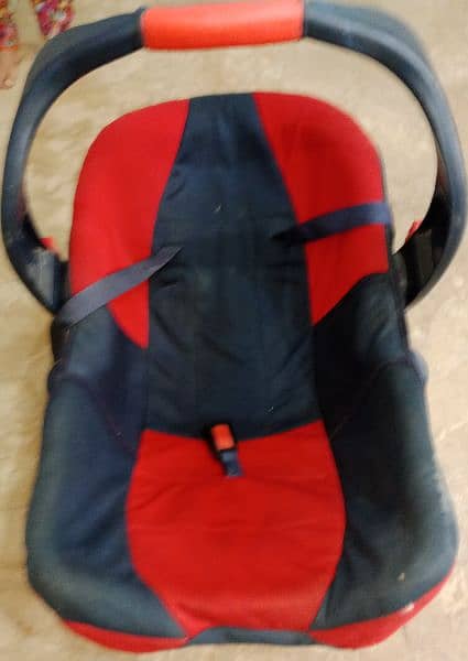 Perloved Baby coat /Infant carrier / Baby Seater/Baby Sleeping Seat 0