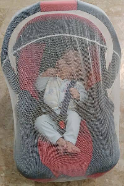 Perloved Baby coat /Infant carrier / Baby Seater/Baby Sleeping Seat 3