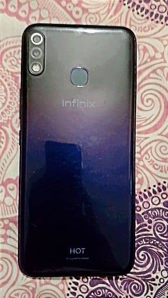 Infinix Hot 8 Lite 11