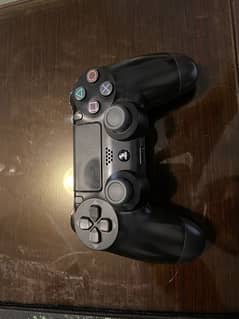 PS4 controller