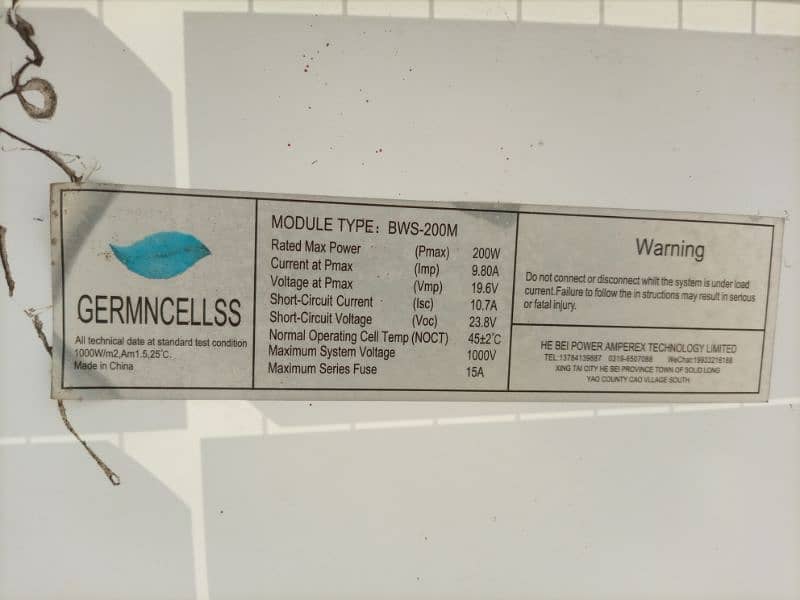 Germncellss, mono PERC 200 watt, 4 solar panels available. 4