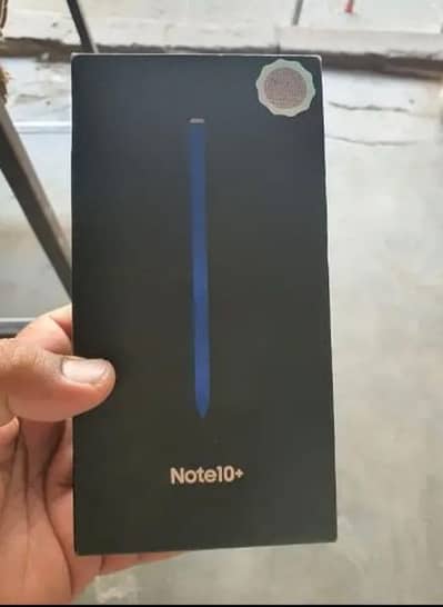 note 10 plus  with box