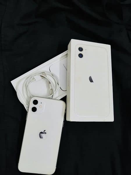 Iphone 11 64 GB FU with box 1