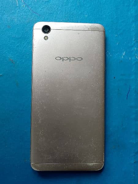 OPPO A37. 1