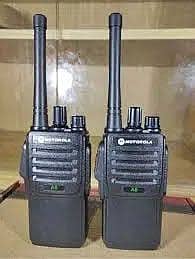 Motorola A-8 UHF Walkie Talkie