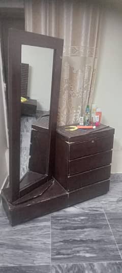 Dressing Table for Sale