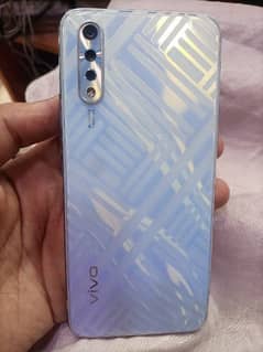 vivo s1 4/128 complete box