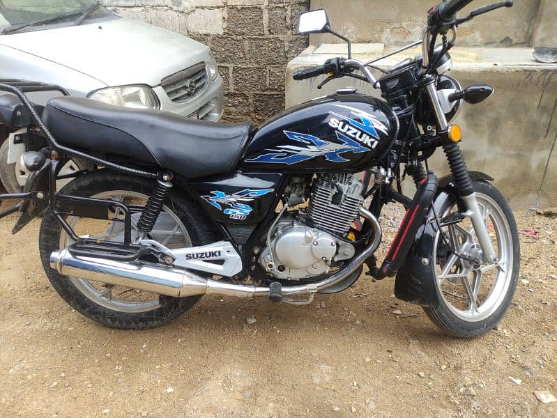 Suzuki GS 150 - SE 0