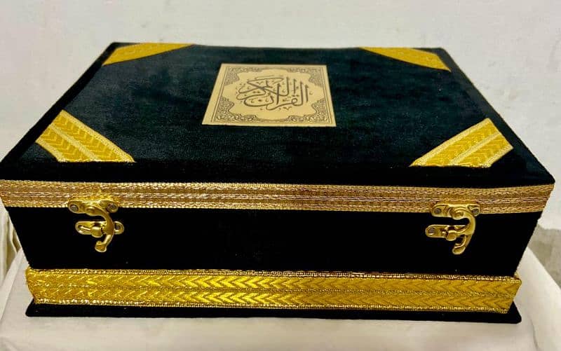 Quran pak Box With Quran pak 0