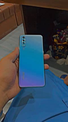 vivo  S1 8/256 03311112221