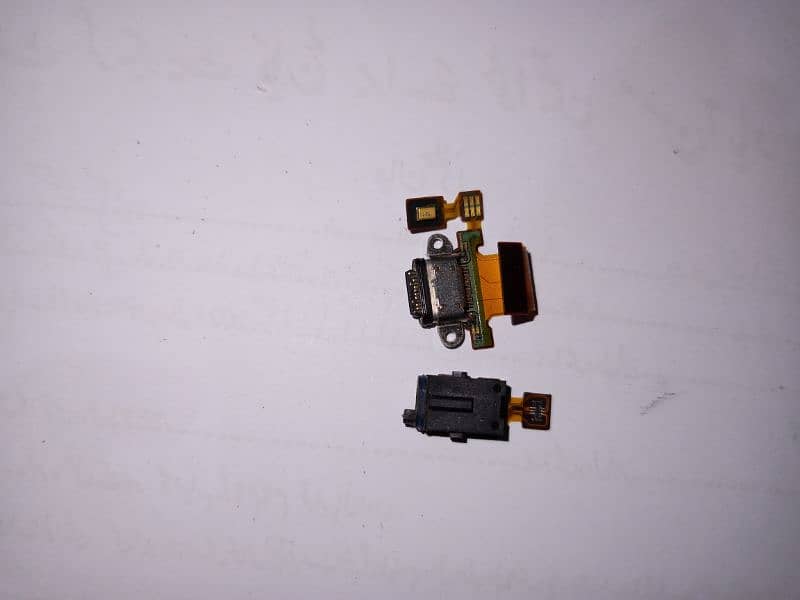 Aquos R3 Original parts for sale 4