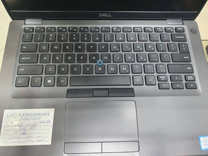 Dell 5400 intel i5 8th gen 1