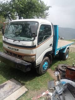 Hino dutro truck 2006