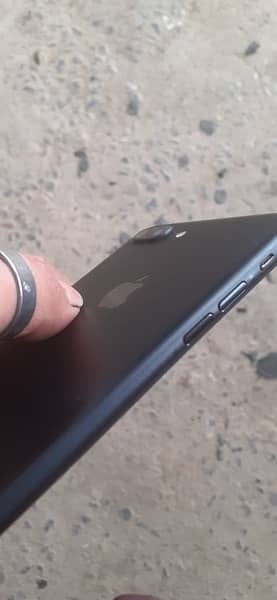 iPhone 7 Plus 3