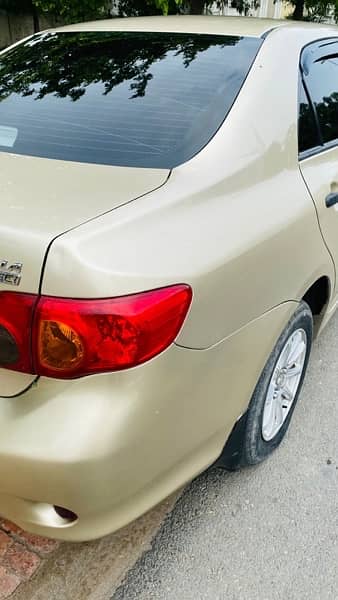 Toyota Corolla GLI 2011 5