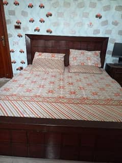 Queen bed with mattress